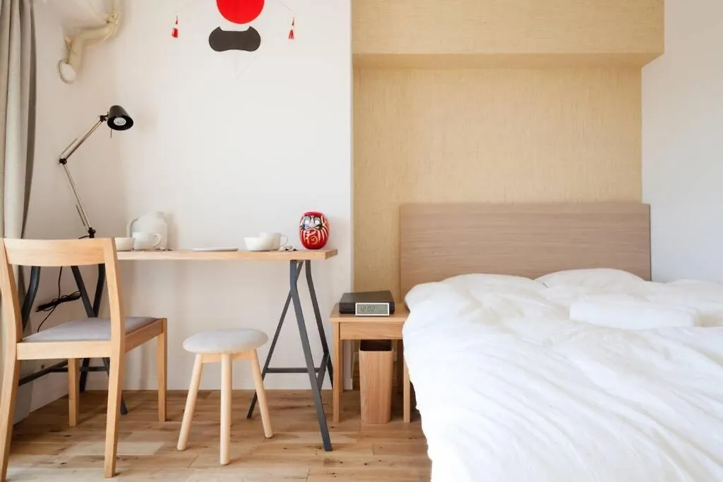 Dwell Urban 6C Apartment Tokyo